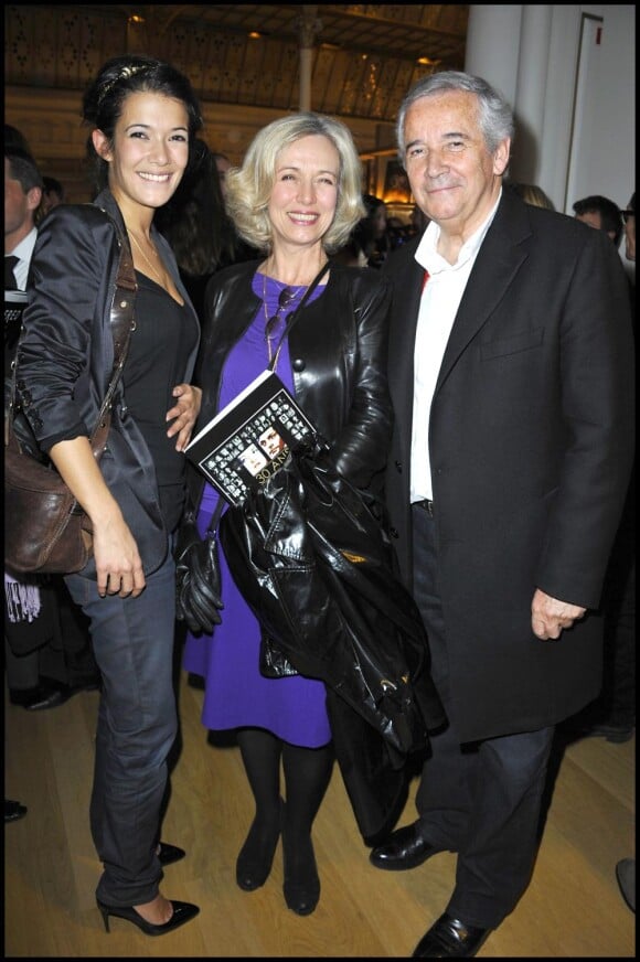 Mélanie Doutey, et ses parents Alain et Arielle, à la remise des prix  Patrick-Dewaere et Romy Schneider, au Bon Marché, le 4 avril 2011, à  Paris.