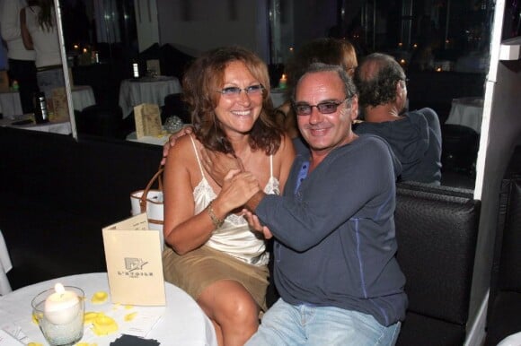 Gérard Presgurvic et son épouse Evelyne à l'Etoile à Paris en septembre 2005