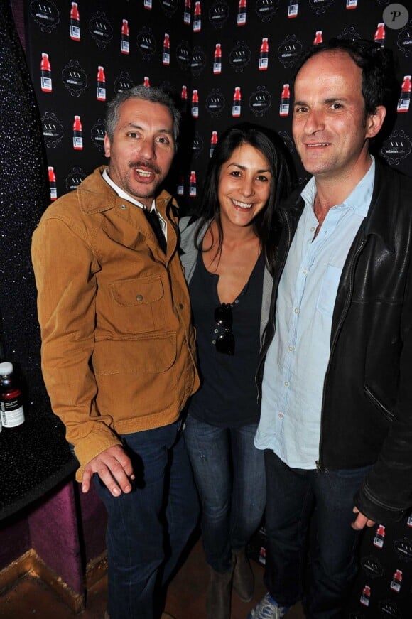 Atmen Kélif et Lionel Abelanski lors de la soirée Vitamin Water aux Chandelles pour le lancement de son nouveau parfum XXX-3 baies le mardi 19 avril 2011