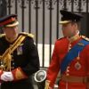 Prince William arrive avec son frère et témoin le Prince Harry à l'Abbaye de Westminster pour son mariage, le 29 avril 2011