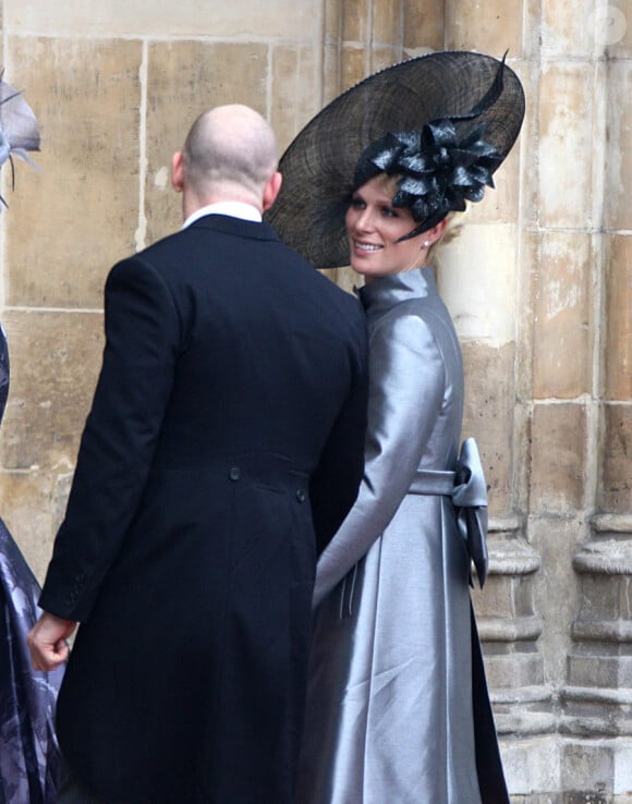 Zara Phillips et son fiancé Mike Tindall lors de leur arrivée à l'Abbaye de Westminster à l'occasion du mariage de Kate Middleton et du Prince William, le 29 avril 2011