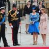 Les 1 900 convives invités à assister au mariage du prince William et de Catherine Middleton le 29 avril 2011 ont pris place à Westminster dans les premières heures de la matinée. Le duc Andrew d'York est arrivé avec ses filles les princesses Beatrice et Eugenie.