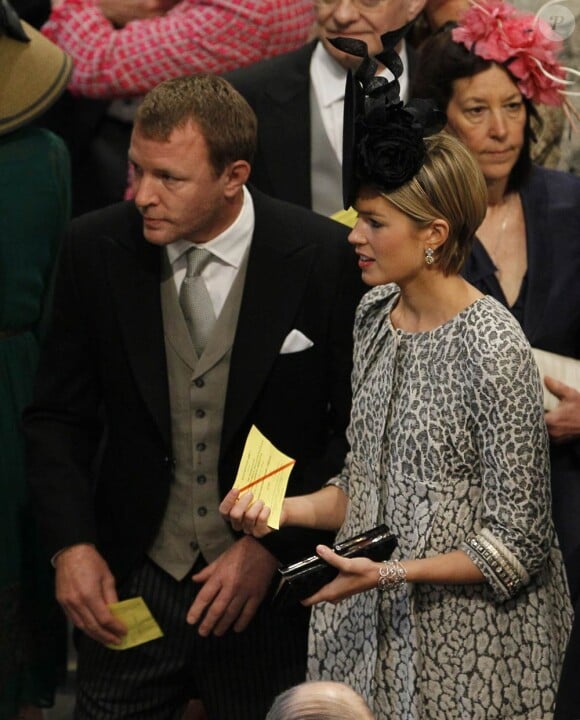 Les 1 900 convives invités à assister au mariage du prince William et de Catherine Middleton le 29 avril 2011, dont Guy Ritchie et Jacqui Ainsley, ont pris place à Westminster dans les premières heures de la matinée.