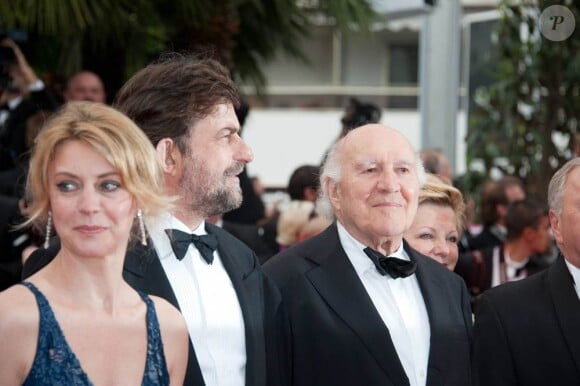 Nanni Moretti et Michel Piccoli lors de la montée des marches pour le film Habemus Papam, dans le cadre du 64e Festival de Cannes, le 13 mai 2011.