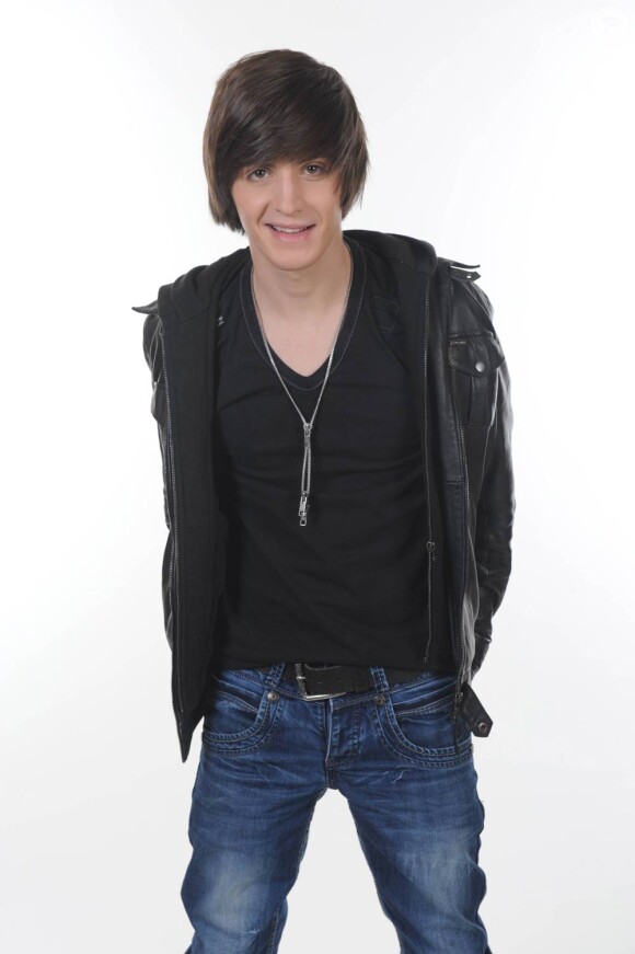 Jurés et candidats de X Factor ont rendez-vous pour une nouvelle passe d'armes en direct mardi 17 mai 2011 en prime time sur M6.