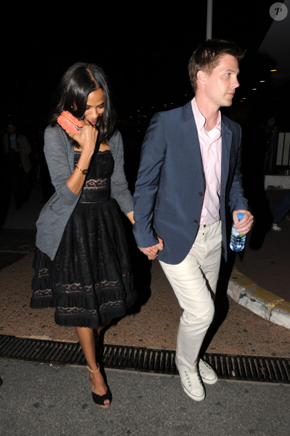 Zoe Saldana et son fiancé Keith Britton lors de la soirée Paul Allen à Cannes le 17 mai 2011
