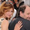 Florence Pernel et Denis Podalydès lors du photocall du film La Conquête au festival de Cannes le 18 mai 2011