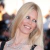 Claudia Schiffer sur le tapis rouge du 64e festival de Cannes, le 20 mai 2011.