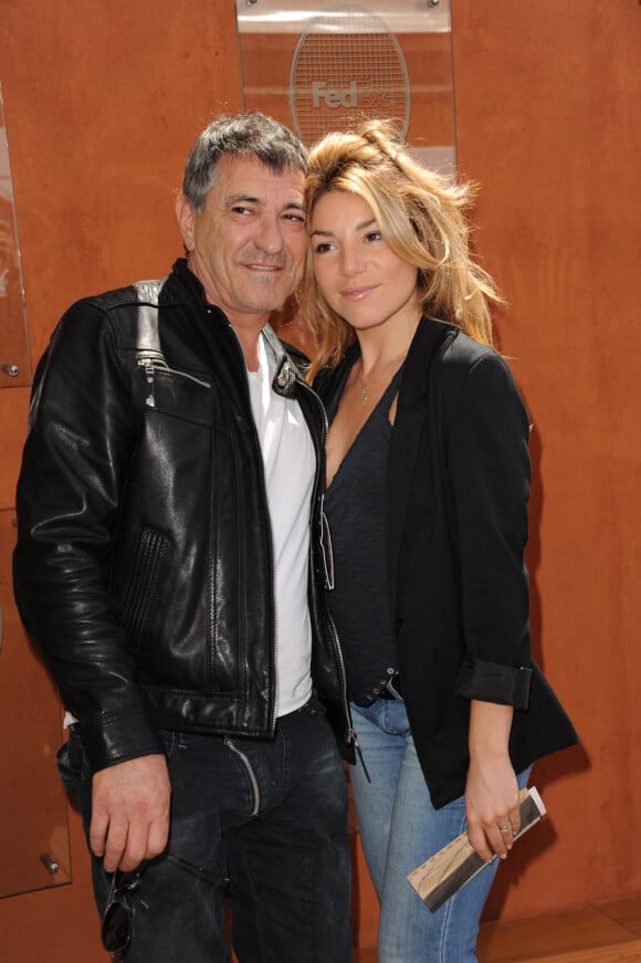 Jean-Marie Bigard et sa femme Lola Marois à Roland-Garros le 29 mai 2011 : un duo qui déborde d'amour !