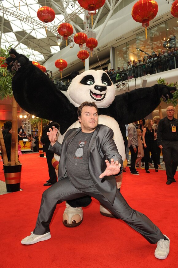 Jack Black et son Panda à l'avant-première londonienne de Kung Fu Panda 2, au Vue Westfield à Londres