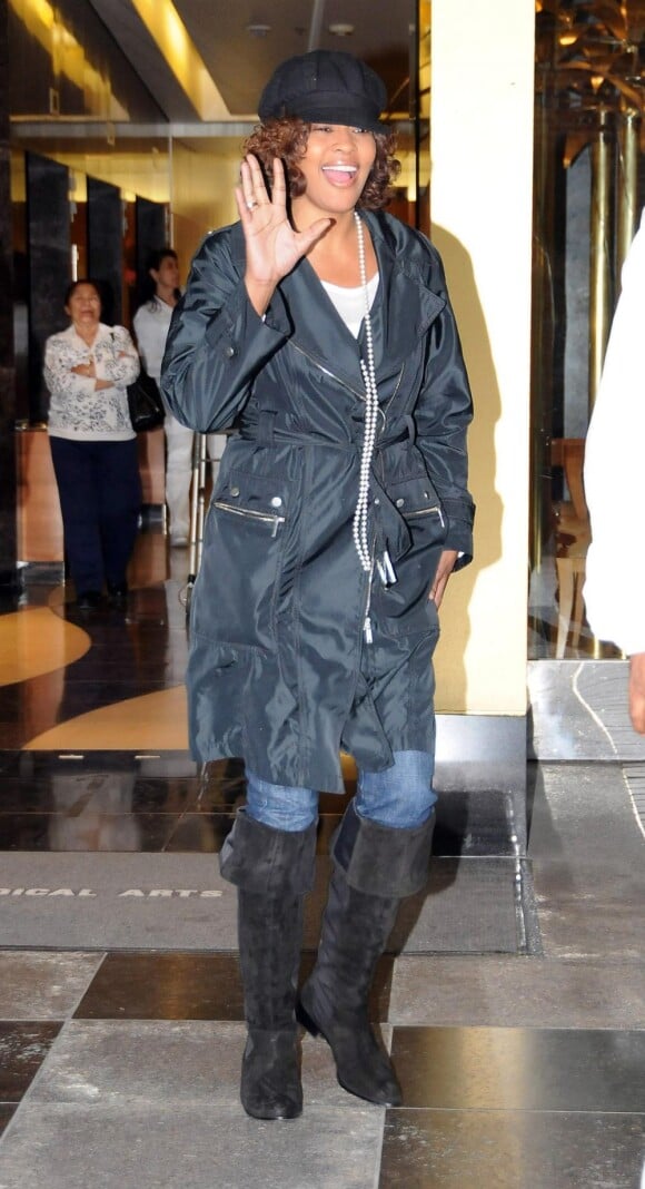 Whitney Houston à la sortie d'un centre médical, à Los Angeles, en février 2011.