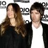 Noel Gallagher et sa future femme Sarah MacDonald, à Londres, le 18 juin 2007.