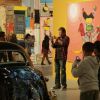 Johnny Hallyday et Laeticia visitent l'exposition Art in the streets au MOCA, à Los Angeles, le 9 juin 2011.