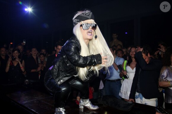 Mini Lady Gaga lors de l'anniversaire du président de l'agence de mannequins Wilhelmina Sean Patterson à la Preview Party pour PH-D Rooftop Lounge à l'hôtel Dream Downtown de New York, le 12 juin 2011