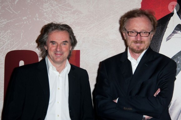 Jean-Christophe Grangé et Frédéric Schoendoerffer à l'occasion de l'avant-première de Switch, au Gaumont Marignan, à Paris, le 20 juin 2011.