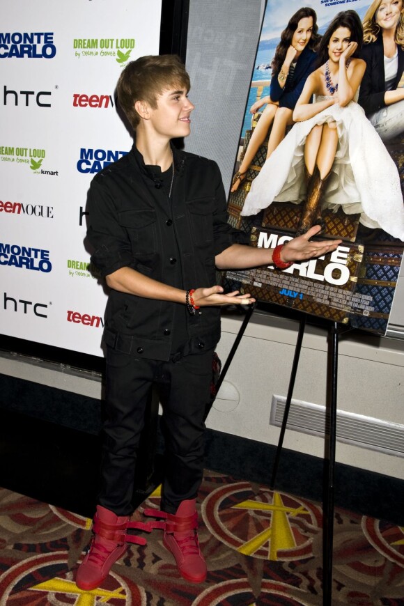 Le 23 juin 2011 à New York, Justin Bieber est venu soutenir sa girlfriend Selena Gomez