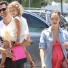 Jessica Alba et sa petite famille à Los Angeles le 26 juin 2011