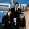 Victoria et David Beckham entourés de leurs trois beaux fils