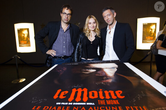 Déborah François, Dominik Moll et Vincent Cassel lors de la promotion du film Le Moine à Bruxelles en Belgique le 8 juillet 2011