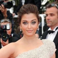 Aishwarya Rai : Enceinte, la star de Bollywood va être épinglée !