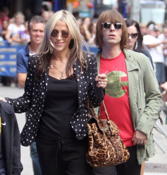 Liam Gallagher avec sa femme Nicole Appleton, dans les rues de New York, le 21 juin 2011.