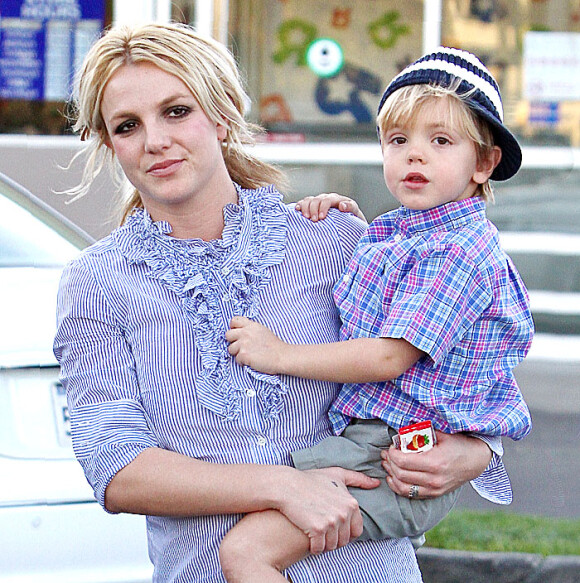 Britney Spears et son fils Jayden James en novembre 2010