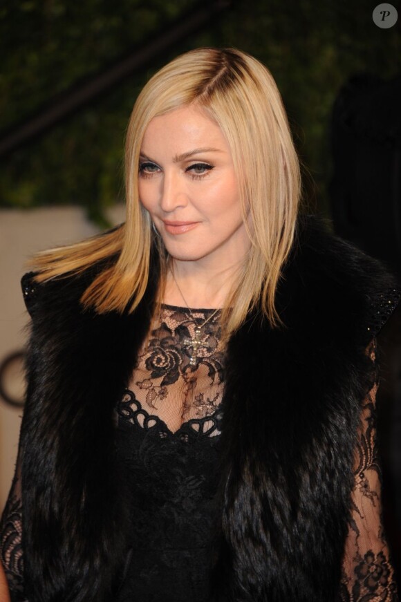 Les années folles de la Madone sont désormais loin derrière elle. Fini les looks trash, aujourd'hui Madonna semble s'être assagie. West Hollywood, le 27 février 2011.