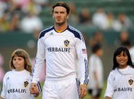 David Beckham, papa parfait pendant que Victoria se détend chez Spielberg