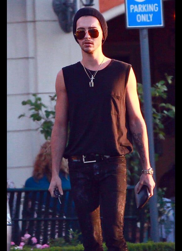 Bill Kaulitz, photographié dans les rues de Los Angeles, dimanche 17 juillet 2011.