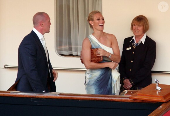 Mike Tindall et Zara Phillips assistent à la soirée organisée la veille de leur mariage à Édimbourg, le 29 juillet 2011.