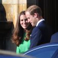 Kate Middleton et le prince William lors de la soirée précédant le mariage de Zara Phillips, le vendredi 29 juillet 2011, à Edimbourg.