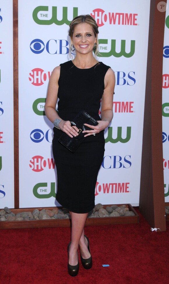 Sarah Michelle Gellar, en total look noir, lors de la TCA party (Television Critics Association) à Los Angeles, le 3 août 2011 ! 
