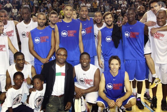 Un match de basket de charité organisé par le basketteur français Boris Diaw, pour l'association Babac'ards, le 19 juillet 2011