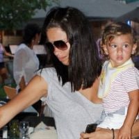 Adriana Lima : Splendide avec sa fille, elle dévoile le secret de sa forme