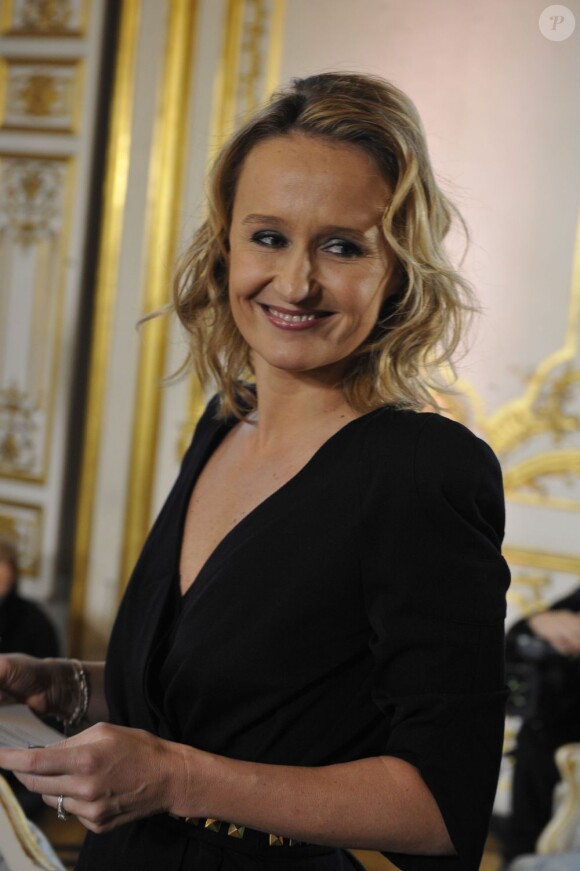 Caroline Roux remplacera donc Maïtena Biraben tous les vendredis aux commandes de la Matinale de Canal +. Ici en décembre 2010 à Paris.