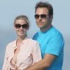 Lara Stone et son époux David Walliams roucoulent à Saint-Tropez. Le 15 août 2011