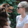 Amanda Seyfried passe un moment avec son chien à New York le 29 juillet 2011