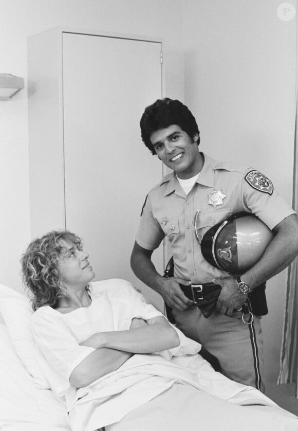 Erik Estrada en 1979 dans la série CHiPS