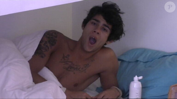 Simon dans Secret Story 5