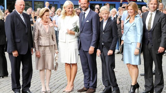 Mette-Marit et Haakon superbement entourés pour leurs dix ans de mariage