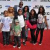 T.I. et sa femme et ses six enfants en juin 2010 à Los Angeles