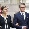 Le prince Daniel de Suède et son épouse la princesse Victoria de Suède assistent à l'ouverture du parlement suédois le 15 septembre 2011