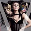 Lady Gaga se transforme en Ghidrah, le monstre à trois têtes, pour l'édition asiatique du magazine V. Été 2011.
