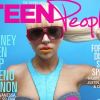 Lady Gaga, arborant un style très pop et color-block, faisait la Une du magazine Teen People. Décembre 2009.