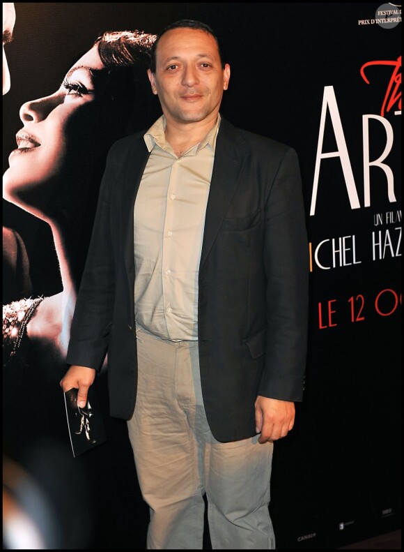 Arsène Mosca arrive à la première parisienne de The Artist, au Grand Rex. 28 septembre 2011