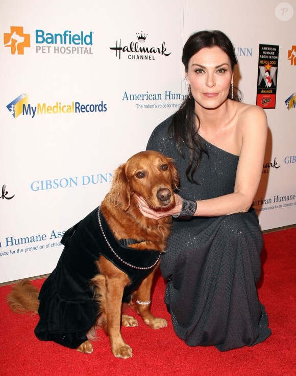 Michelle Forbes lors de la soirée du prix du chien héros organisée par l'American Humane Association à Beverly Hills le 1er octobre 2011