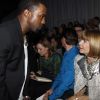Kanye West et Anna Wintour au défilé printemps-été 2012 de Givenchy pendant la Fashion Week parisienne le 2 octobre 2011