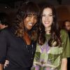 Liv Tyler et Naomi Campbell au défilé Givenchy lors de la Fashion Week parisienne le 2 octobre 2011