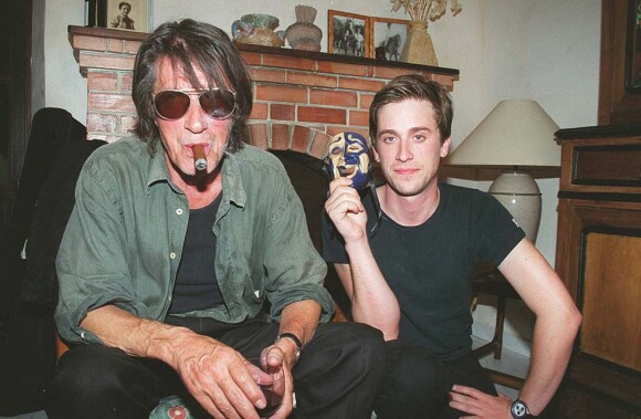 Thomas Dutronc et son père Jacques, 25 juillet 2000.