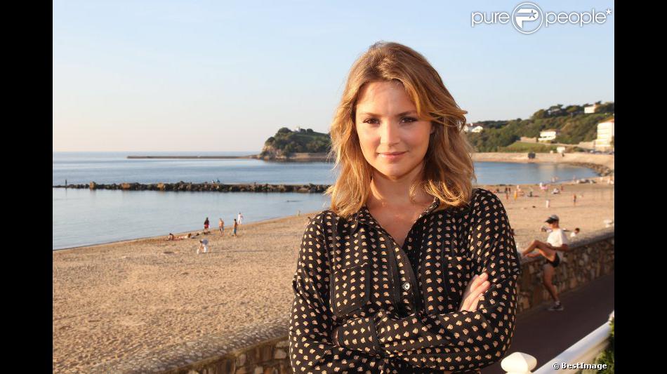 Virginie Efira Radieuse Au Festival De Saint Jean De Luz Le 15 Octobre 2011 Purepeople